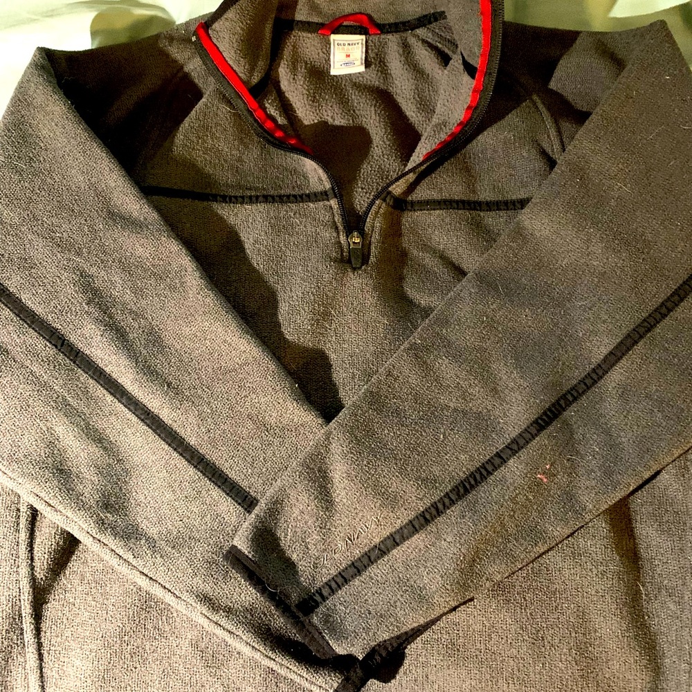 Old Navy medium pullover